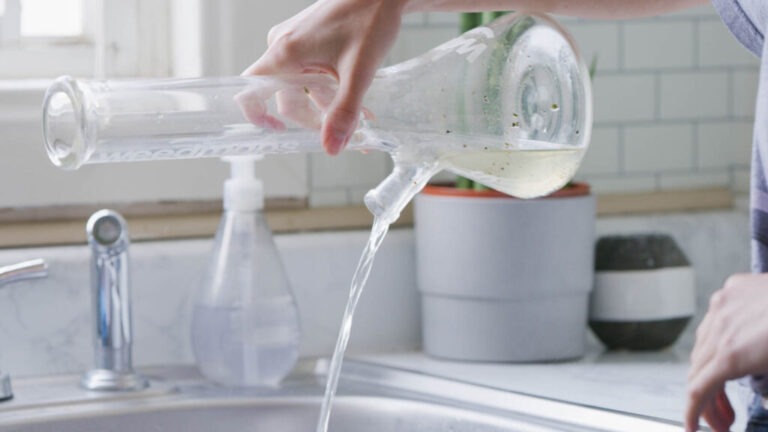how often should i change my bong water