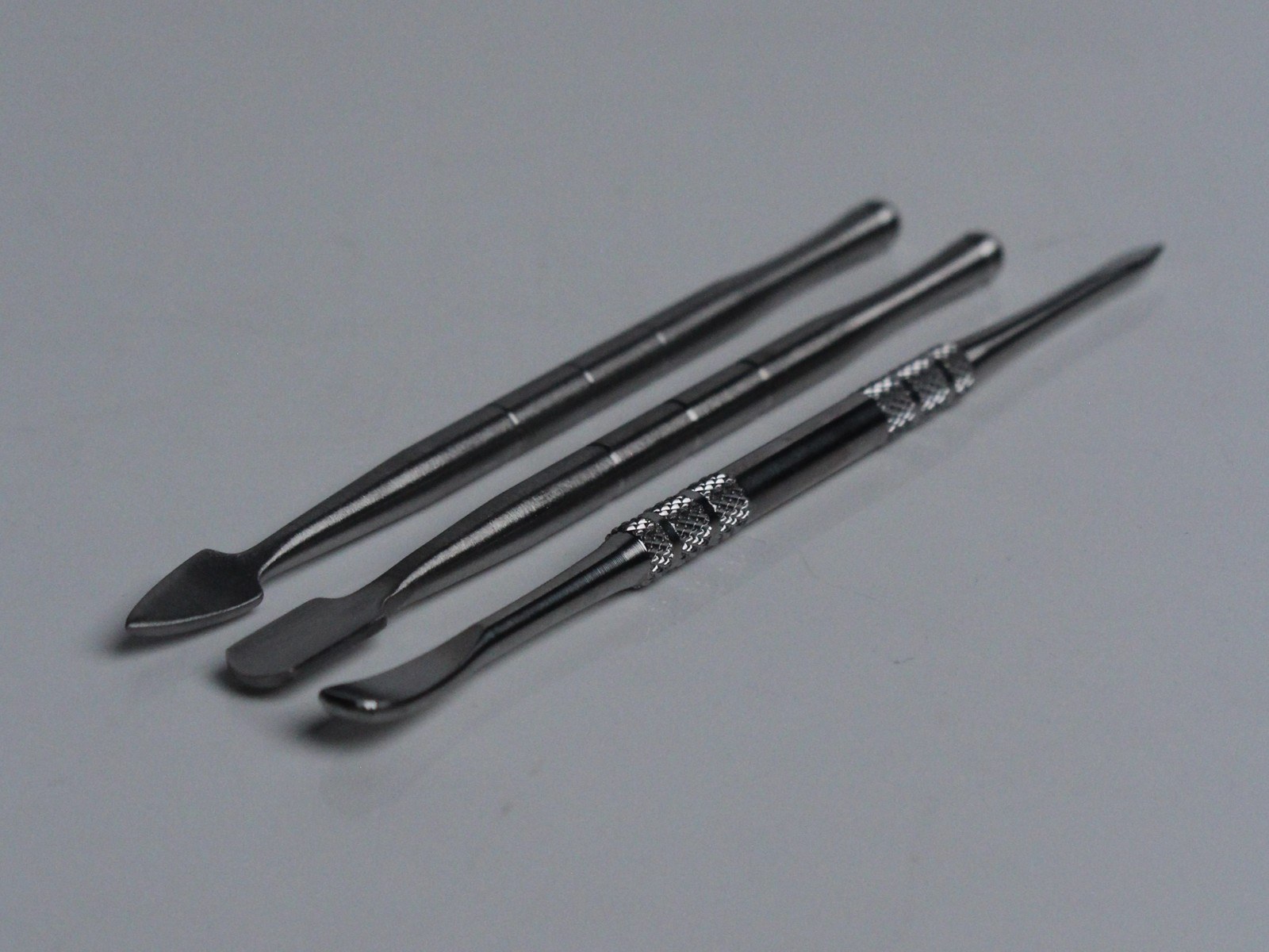 Roots Glass Stainless Steel Dab Tools in all three tips: Arrow, Shovel and Spoon